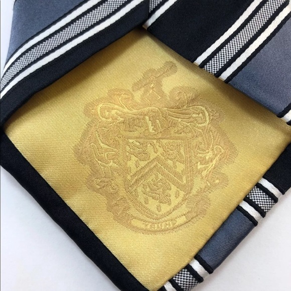 DONALD J TRUMP SIGNATURE COLLECTION NeckTie - Picture 5 of 8